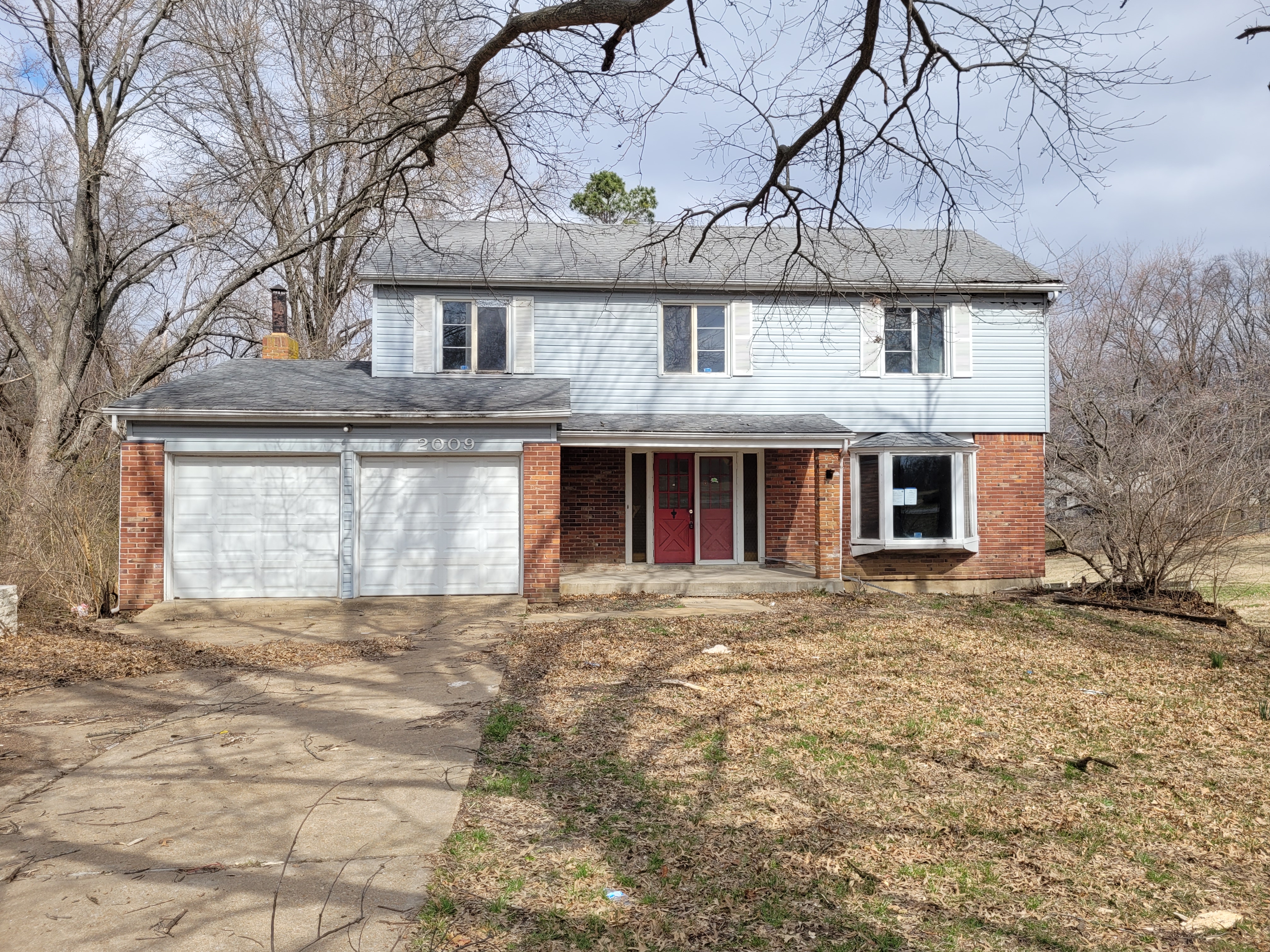 2009 New Jamestown Rd Saint Louis, MO 63138