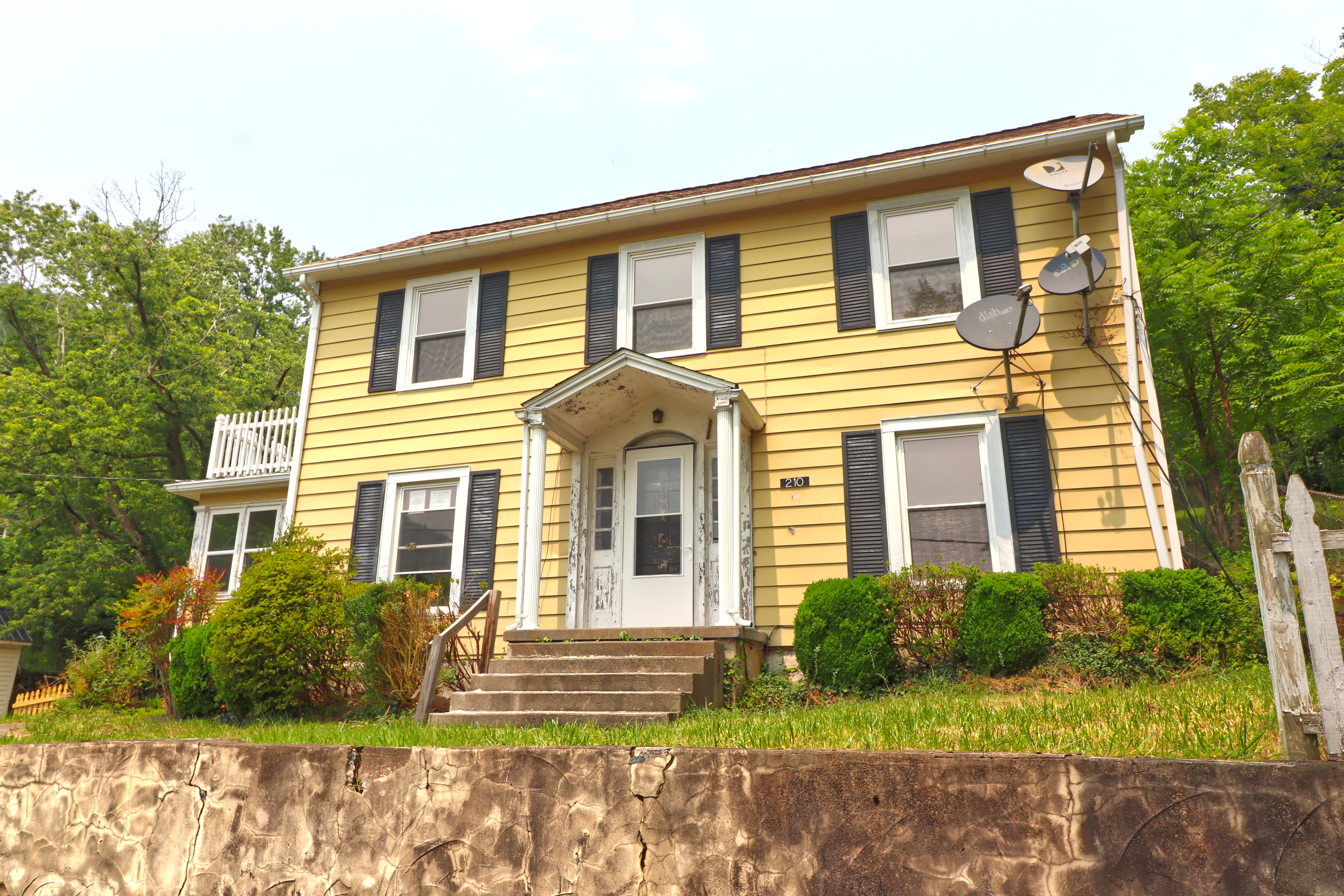 210 High St Eagle Rock, VA 24085