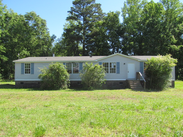 2237 Nc Hwy 58 S Trenton, NC 28585