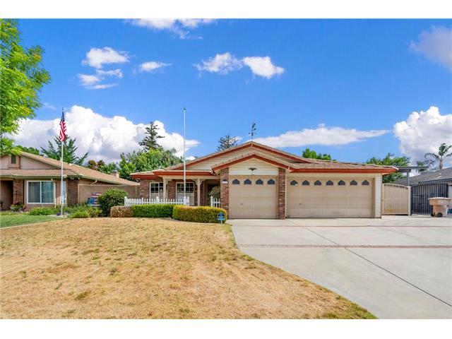 10722 Mohican Dr Bakersfield, CA 93312