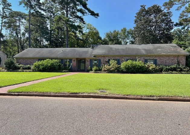 229 Country Club Dr Greenville, AL 36037