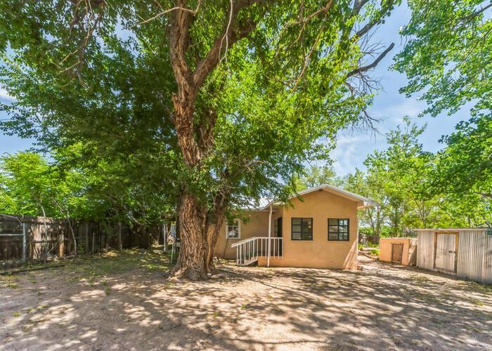 562 HWY 116 Bosque, NM 87006