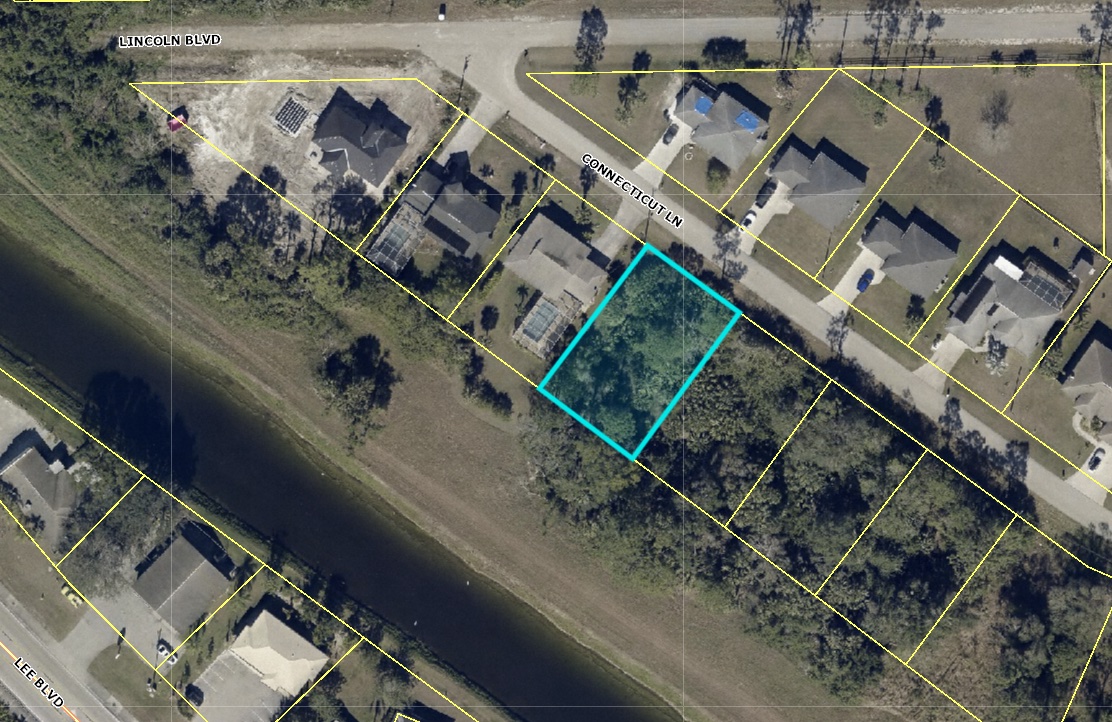 716 Connecticut Lane Lehigh Acres, FL 33936