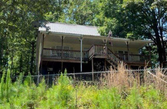 439 COUNTY RD 186 Clanton, AL 35046