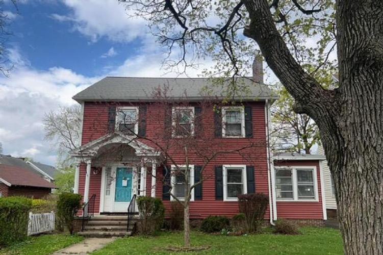 23 PARKSIDE CT Utica, NY 13501