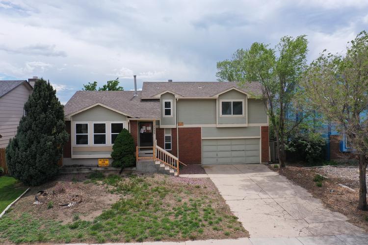 1755 LEOTI DR Colorado Springs, CO 80915