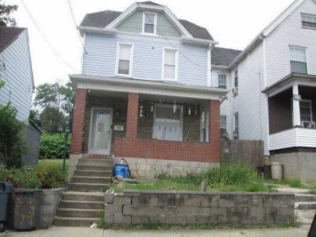 109 LONGFELLOW ST Vandergrift, PA 15690