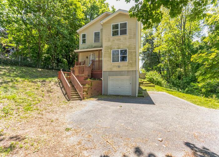 5 ELM ST Wappingers Falls, NY 12590