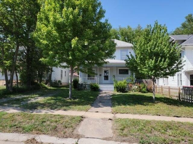 708 LINCOLN ST Beatrice, NE 68310