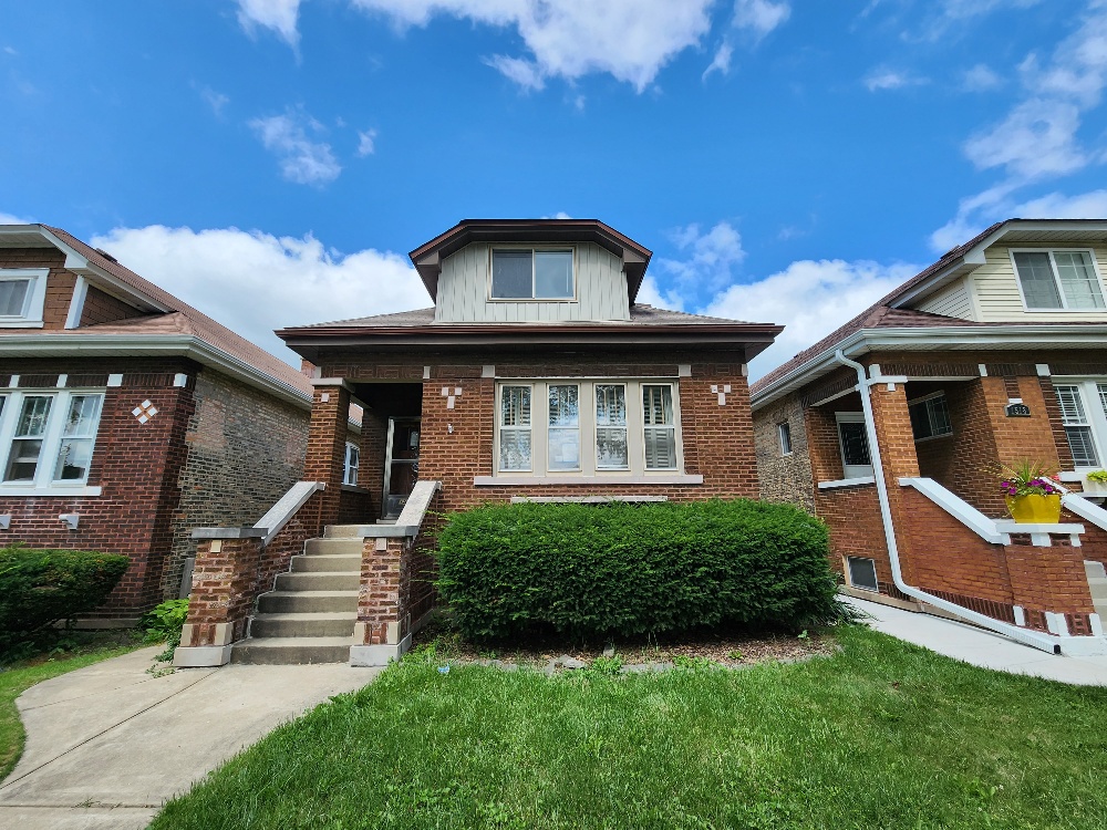 1520 Wesley Ave Berwyn, IL 60402