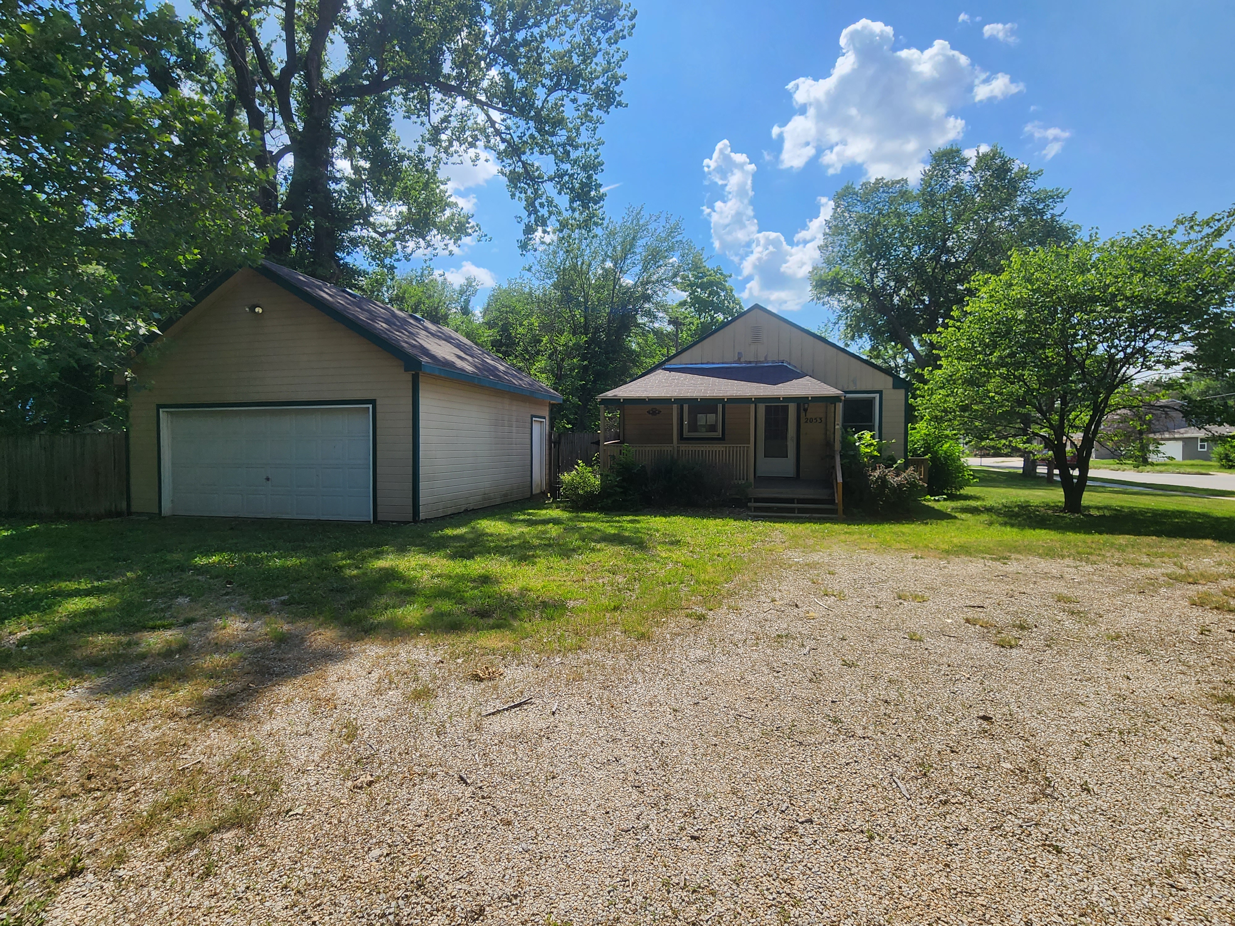 2053 Judson St Manhattan, KS 66502