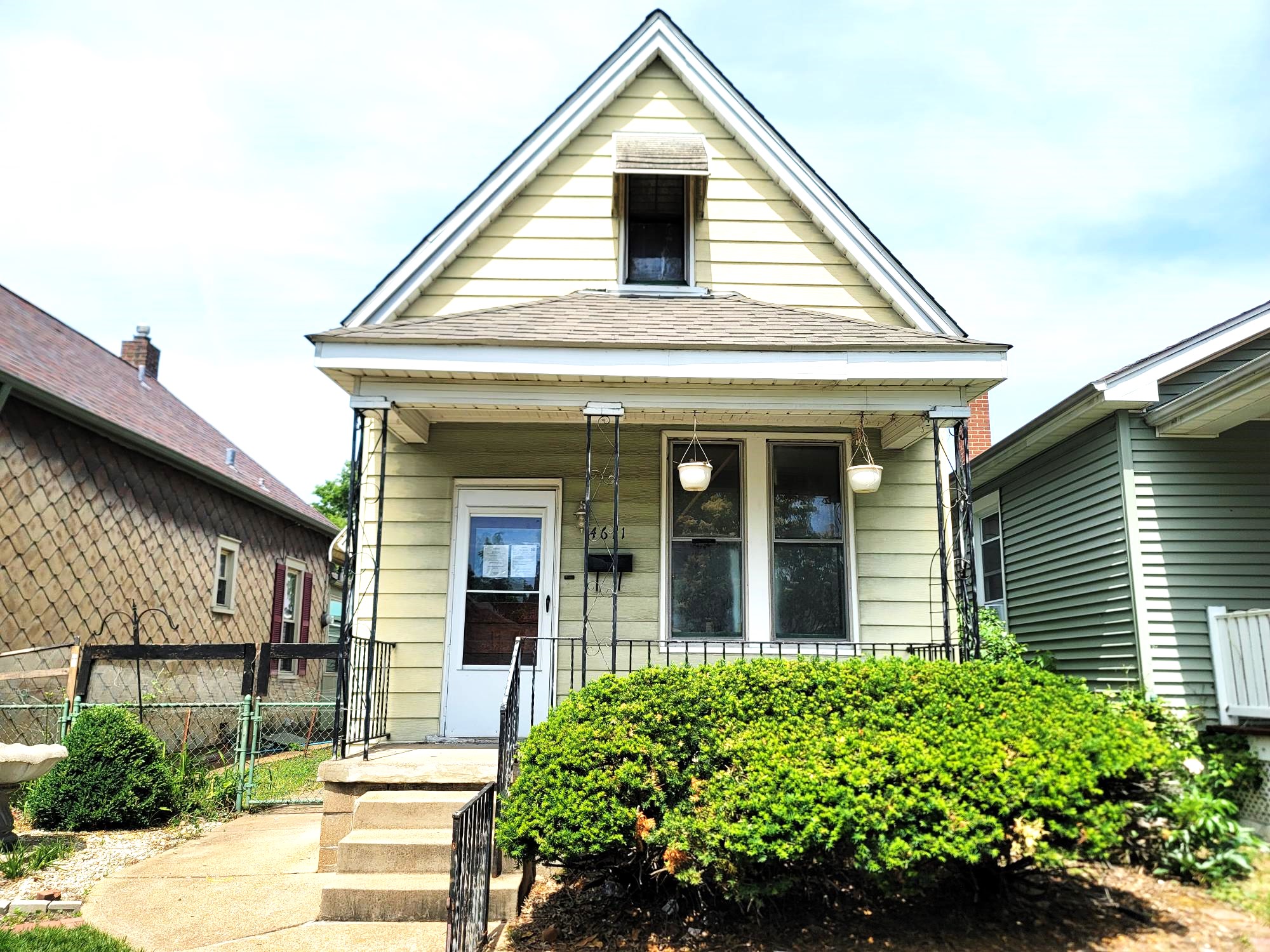 4611 Adkins Ave Saint Louis, MO 63116