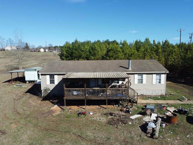 1135 PUMP STATION RD Many, LA 71449