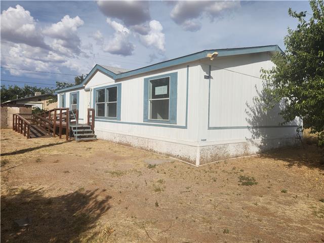 3593 E Cardinal Ln Kingman, AZ 86409