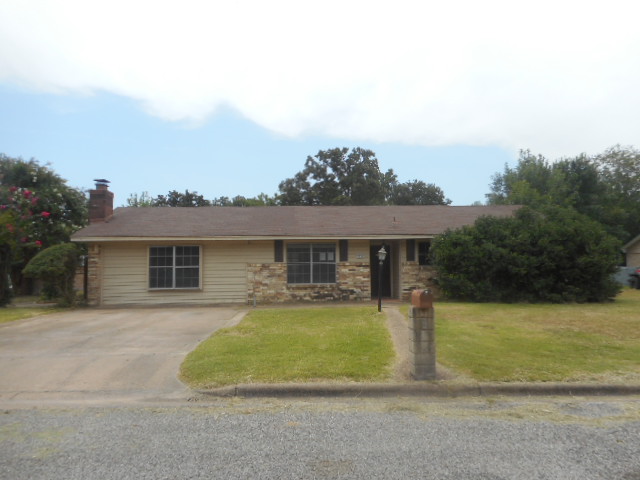 839 Avenue A Canton, TX 75103