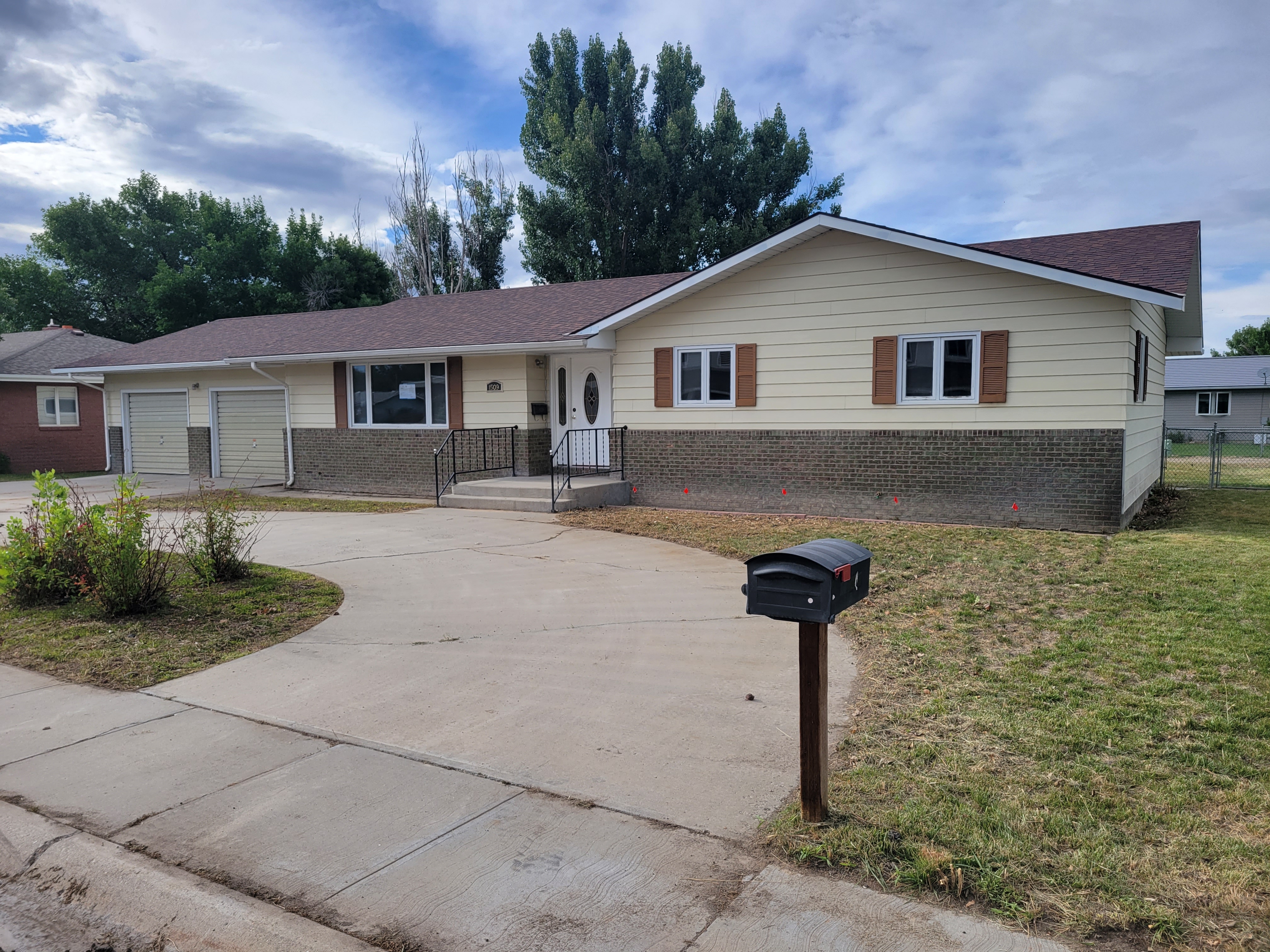 1509 Circle Rd Worland, WY 82401