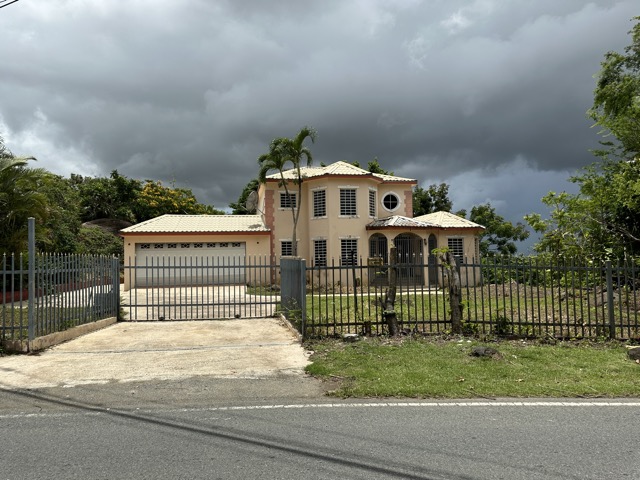 Lot 2 Pr 833 Km 11.2 Guaynabo, PR 00969