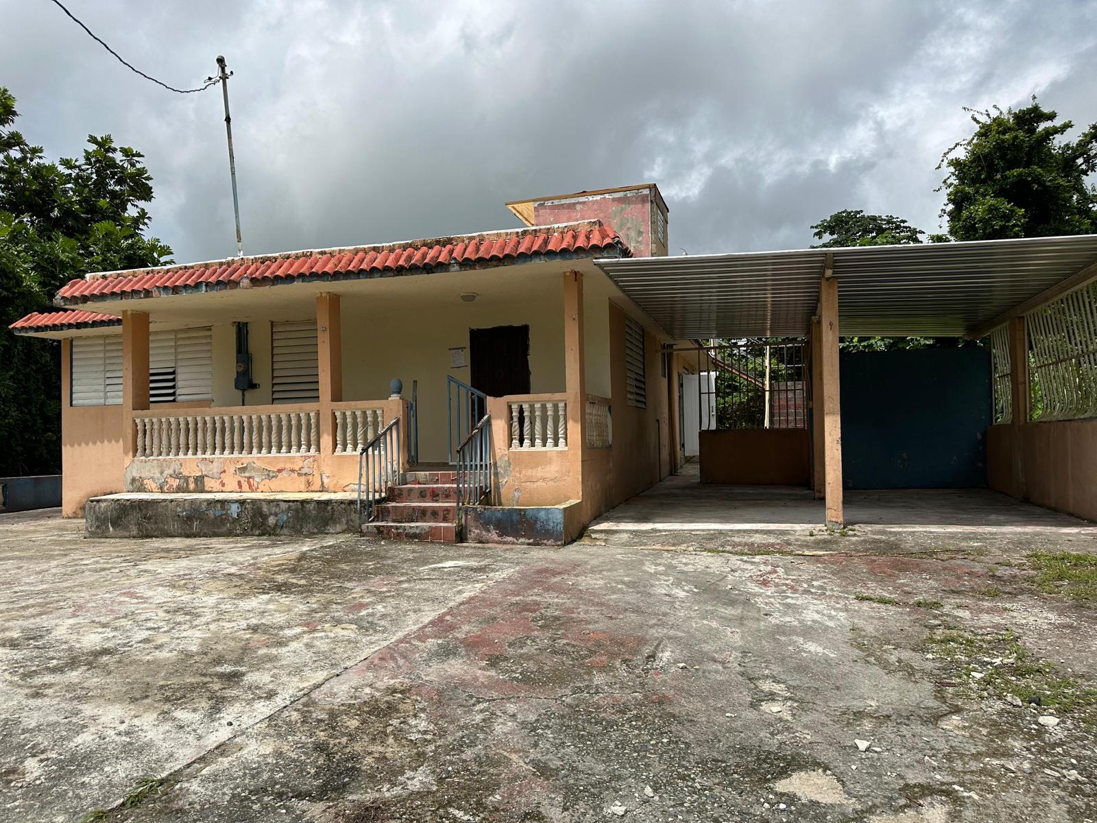 908 Tejas Ward Yabucoa, PR 00767