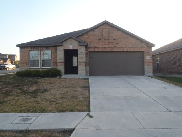 203 Azalea Way New Braunfels, TX 78132