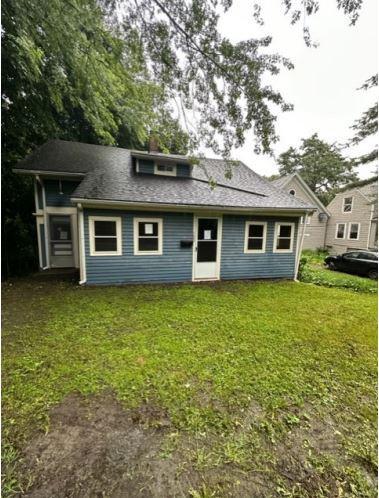 105 S ALPINE ST Oakland, ME 04963