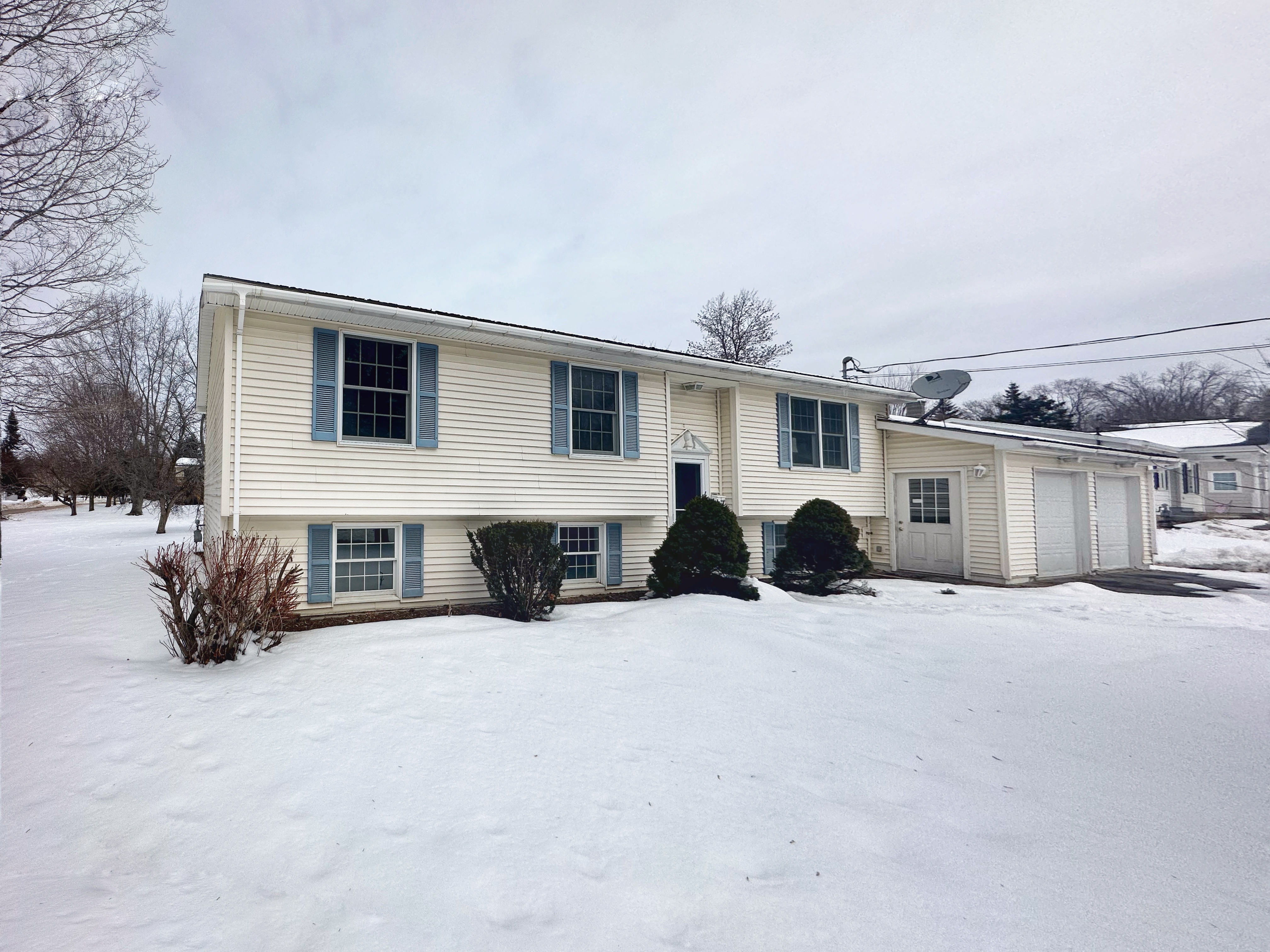 17 Fairlane Drive Canton, NY 13617