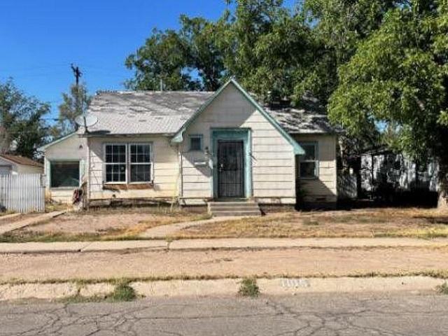 1105 W DEMING ST Roswell, NM 88203