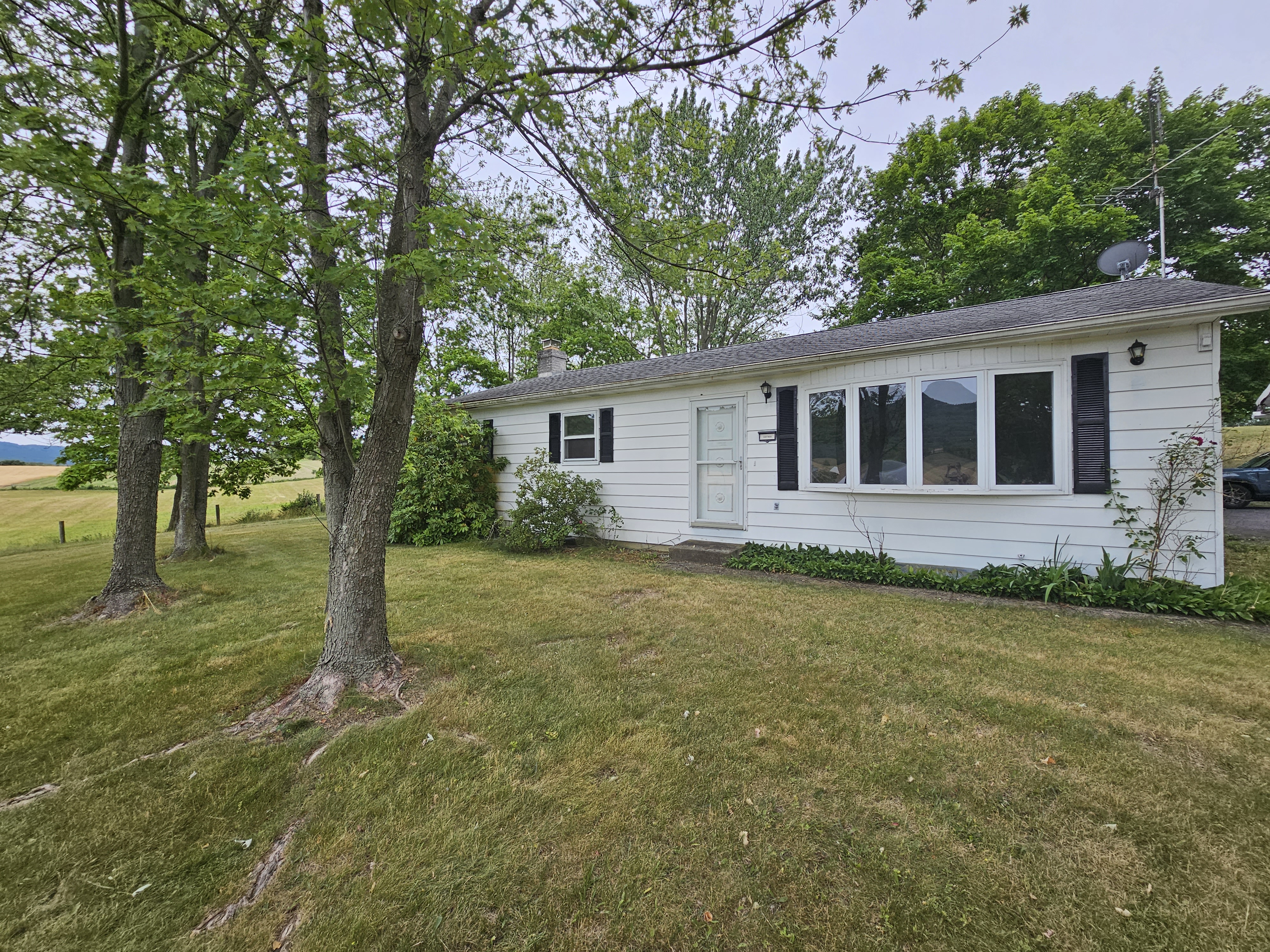 2981 Waggoners Gap Rd. Carlisle, PA 17013