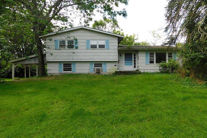 37 Bingham Rd Marlboro, NY 12542