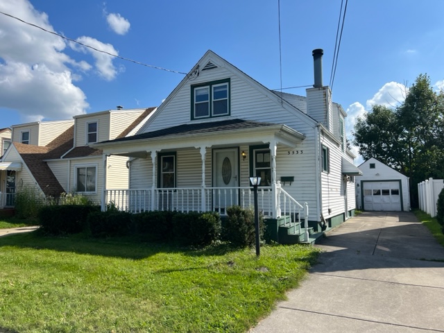 3533 Chapin Ave Niagara Falls, NY 14301