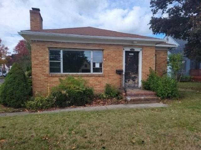 3085 DEWEY AVE Rochester, NY 14616