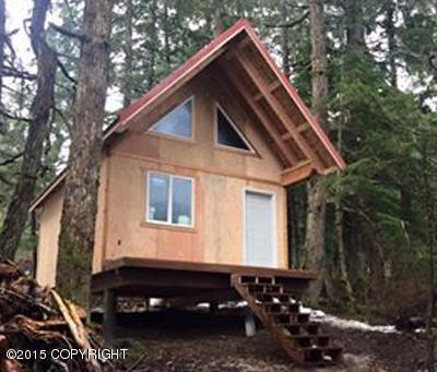 386 Kizhuyak Dr Port Lions, AK 99550