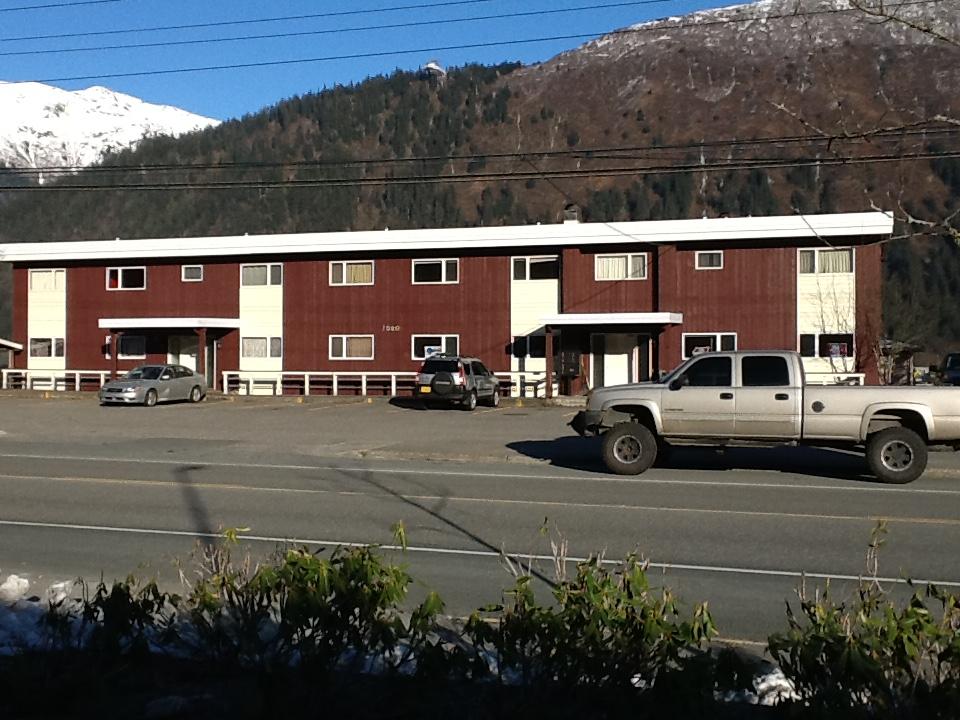 1520 Douglas Hwy #4 Juneau, AK 99824