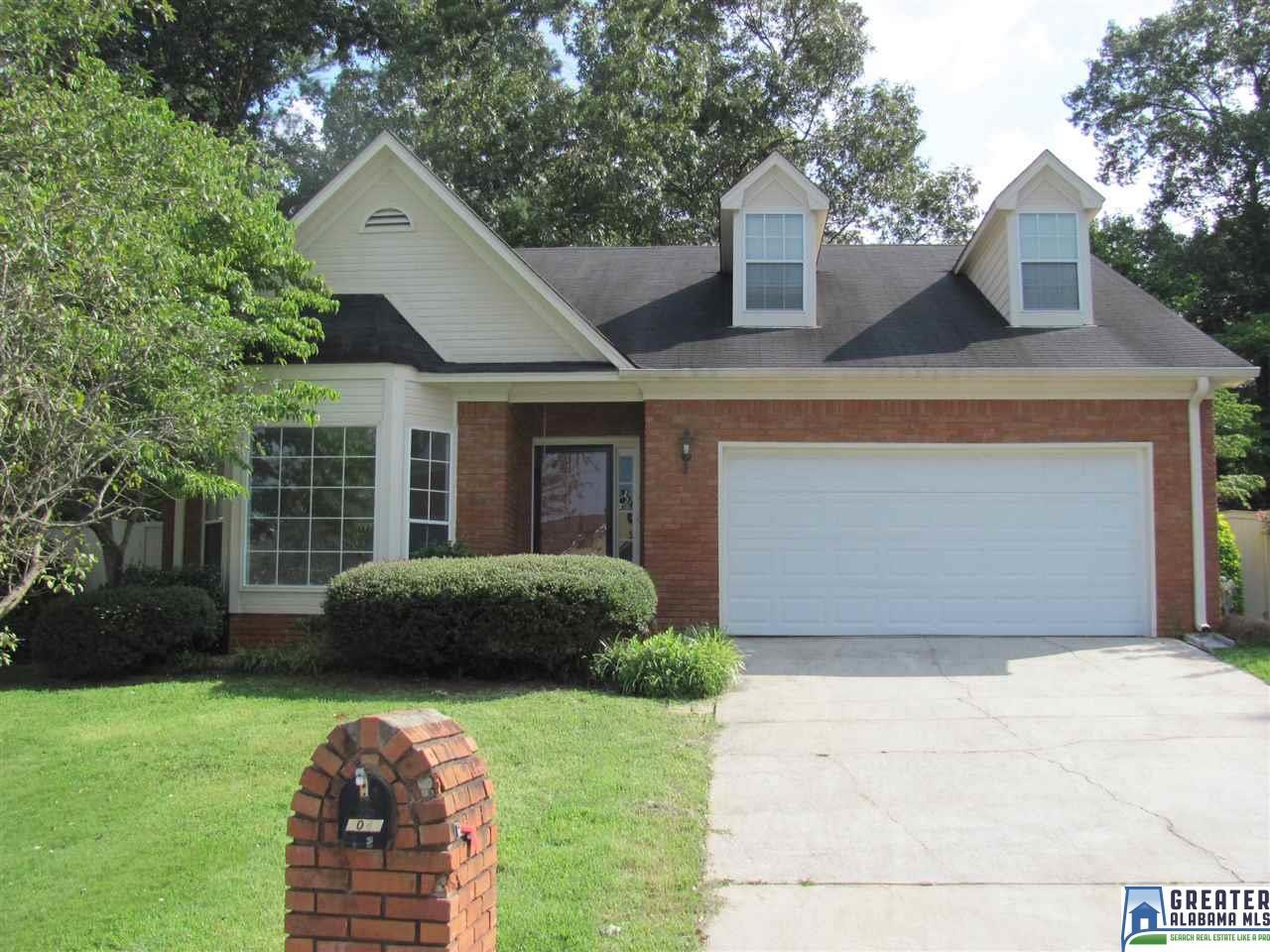 4046 Saddle Run Cir Pelham, AL 35124