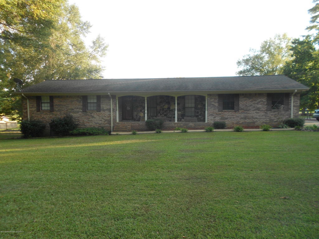 404 Drummond Rd Jasper, AL 35504