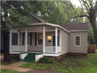 1004 Selma St Mobile, AL 36604