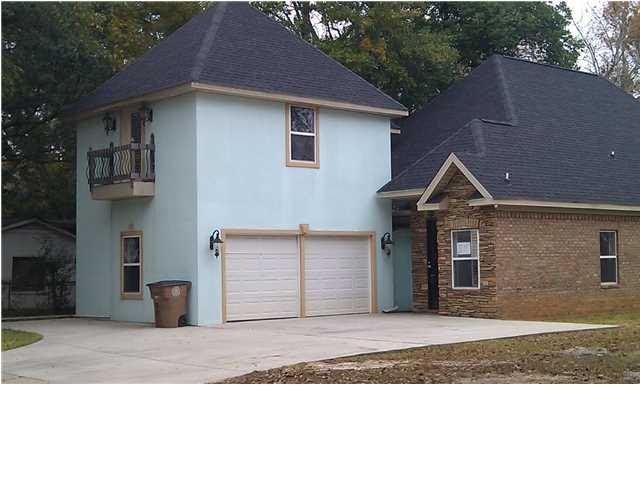 2702 Edgewood St Mobile, AL 36607