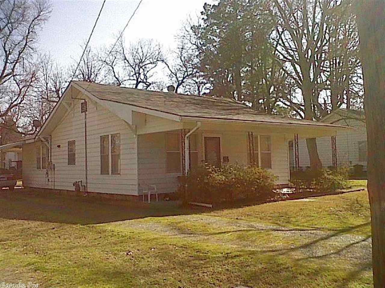 508 E Banks England, AR 72046