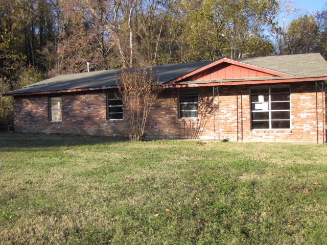 124 Bland Madison, Ar, 72359 Madison, AR 72359
