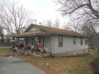 335 S Main St Cave Springs, AR 72718