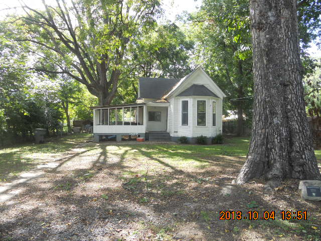 1407 N Front Street Dardanelle, AR 72834