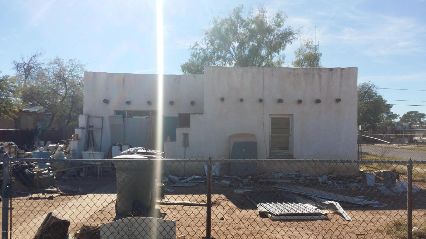 149 W Macarthur Street Tucson, AZ 85714