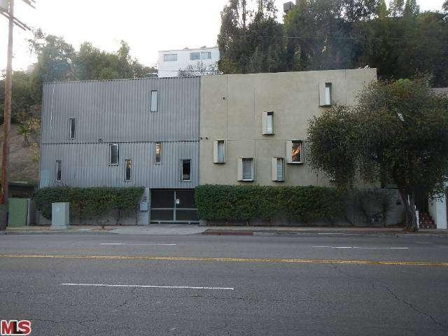 2225 Hyperion Ave Los Angeles, CA 90027