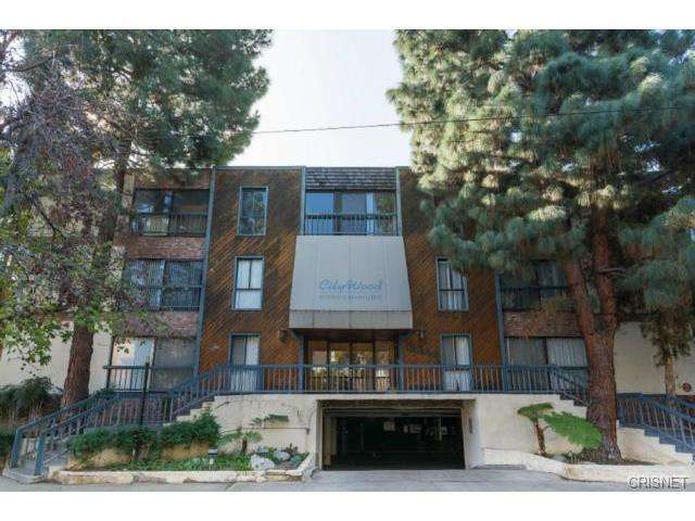 15344 Weddington Street #301 Sherman Oaks, CA 91411