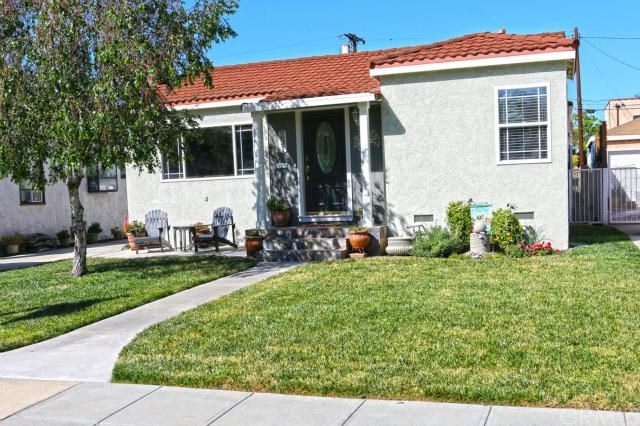 231 North Myers Street Burbank, CA 91506