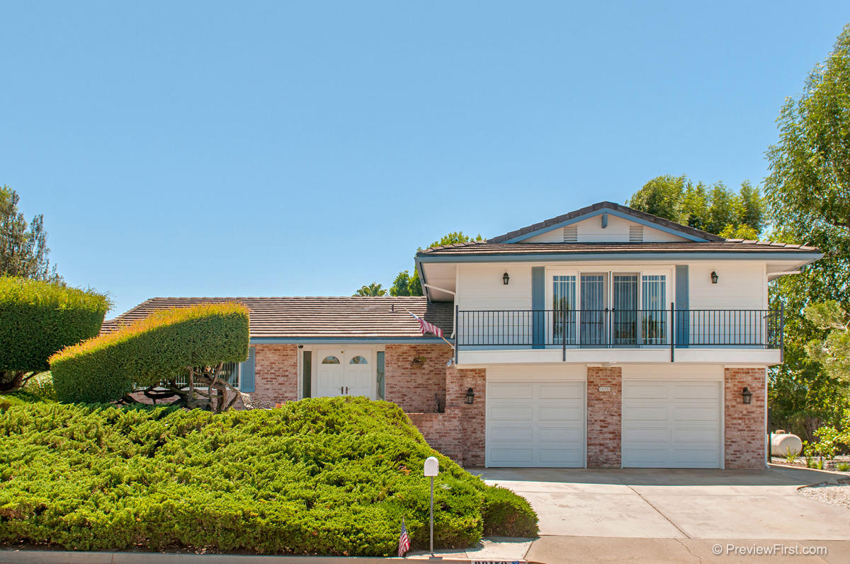 28150 Par View Ct Escondido, CA 92026