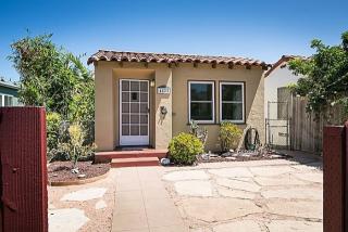 4822 Del Monte Ave San Diego, CA 92107