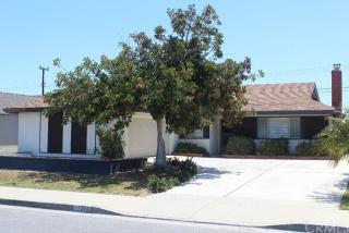 17382 Zeider Ln Huntington Beach, CA 92647