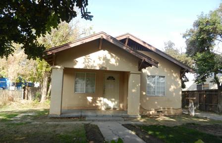 2613 E Tyler Ave Fresno, CA 93701