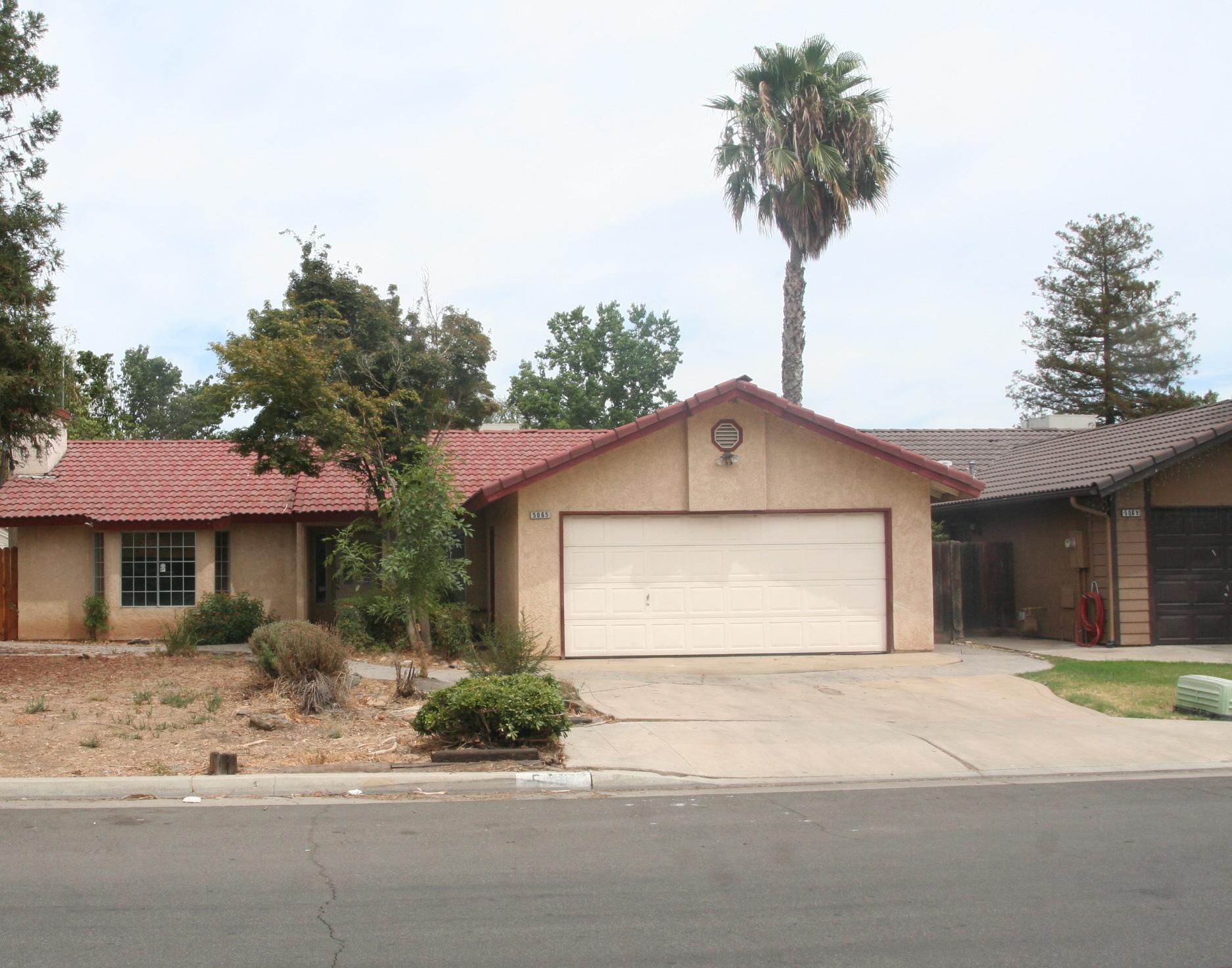 5065 E Belgravia Ave Fresno, CA 93725