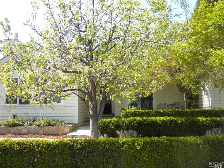 1546 Centennial Circle Calistoga, CA 94515